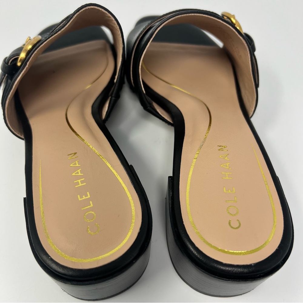 Cole Haan Crosby Sandal
Size 7.5 - Picture 5 of 8